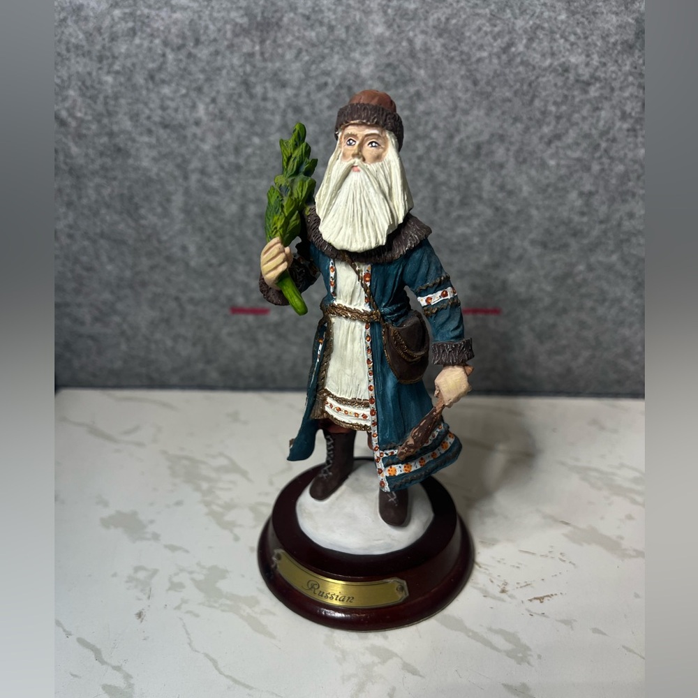 DUNCAN ROYALE 1st Edition History of Santa RUSSIAN Miniature Edition
